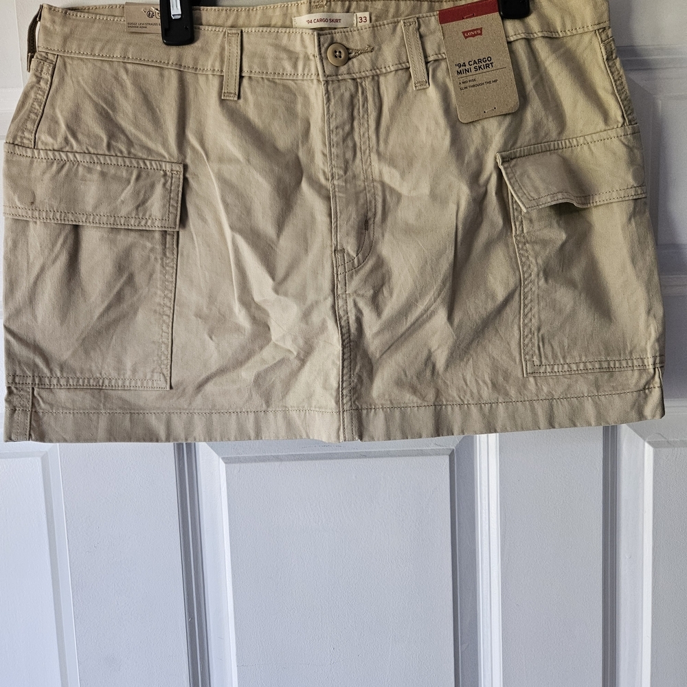 Levi's 94 Cargo Mini Skirt